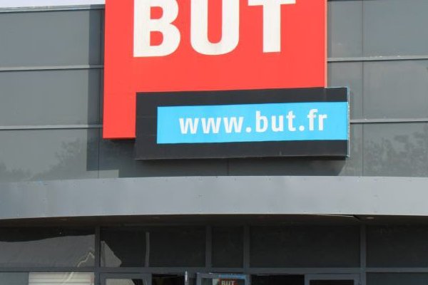 Aménagement - magasin But 
