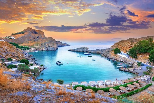 COMPLET&nbsp;! Rhodes