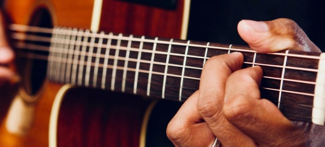Luigi PEDRETTI, cours de guitare