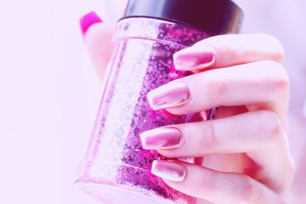 Secret d’ongles- styliste-prothésiste ongulaire (à domicile)